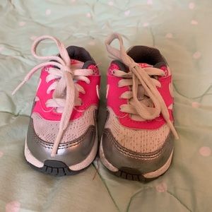 Nike baby girl silver & pink sneakers size 4